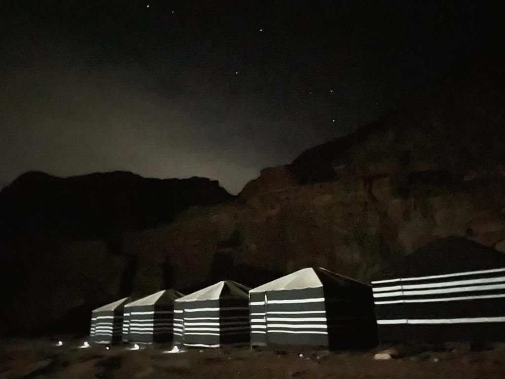 Moon City Camp Wadi Rum Exterior photo